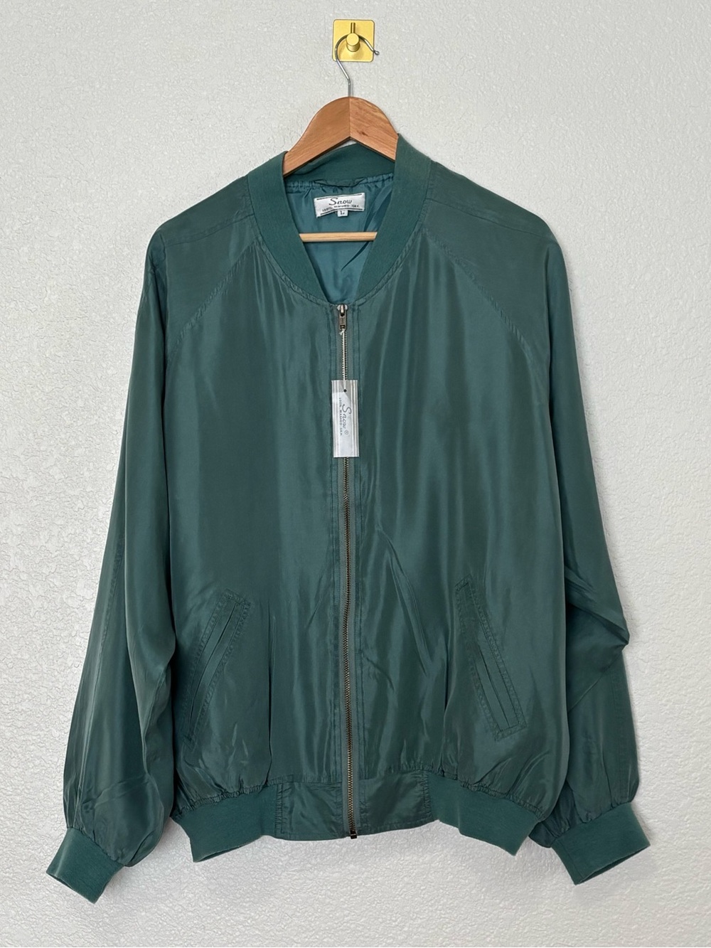 Vintage NWT 90s Snow 100% Washed Silk Bomber Jacket Mens Large Turquoise
